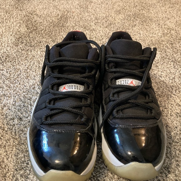 Air Jordan 11 low retro - Picture 4 of 7